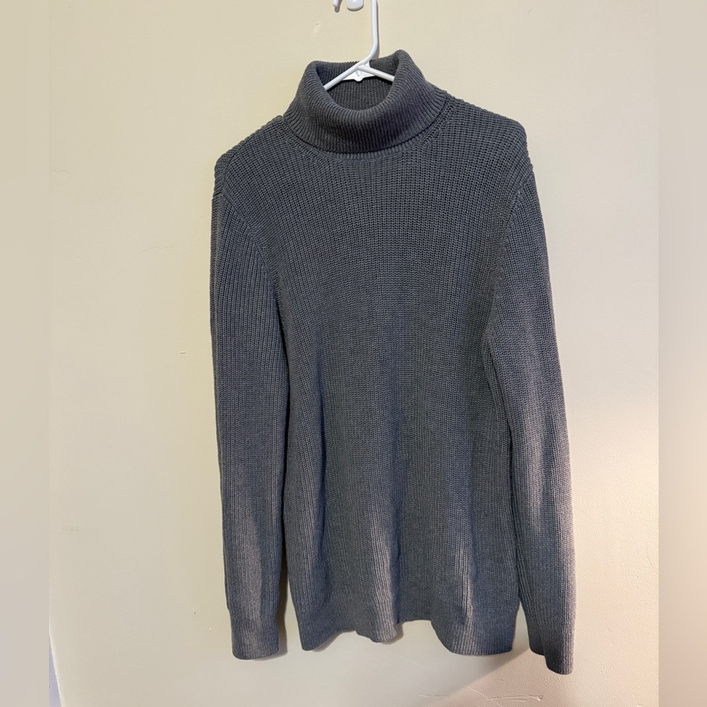 H&M Men's Charcoal Turtleneck Sweater